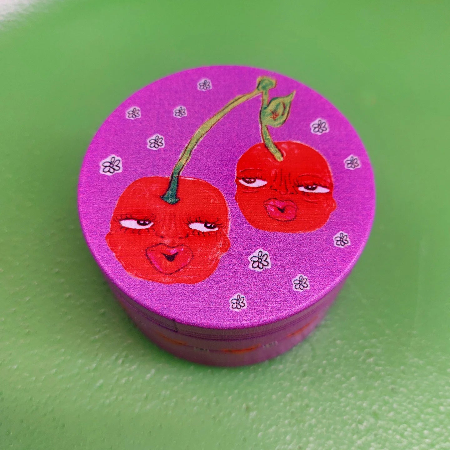 Cherries Grinder