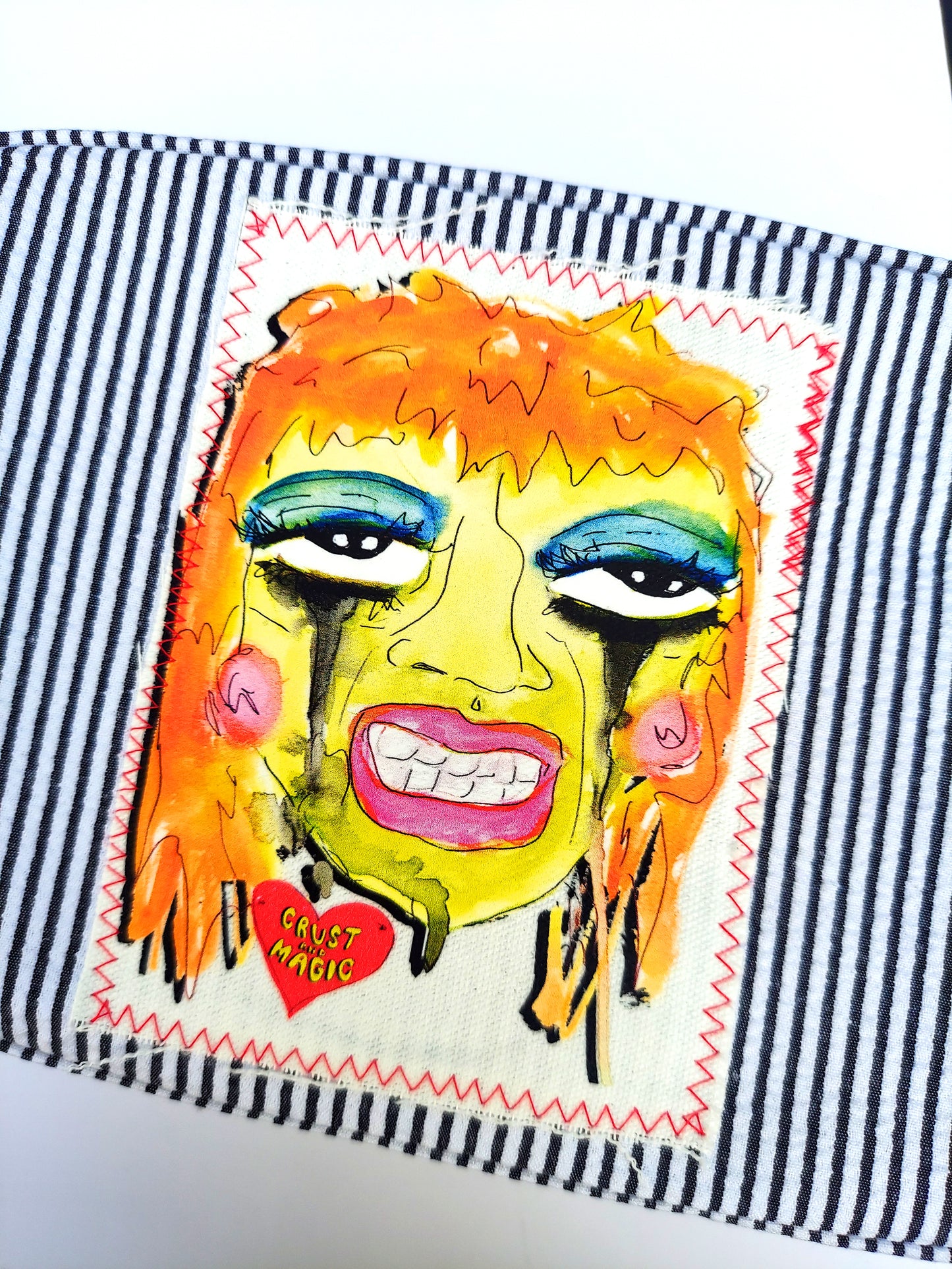 Bleeding Mascara Pouch